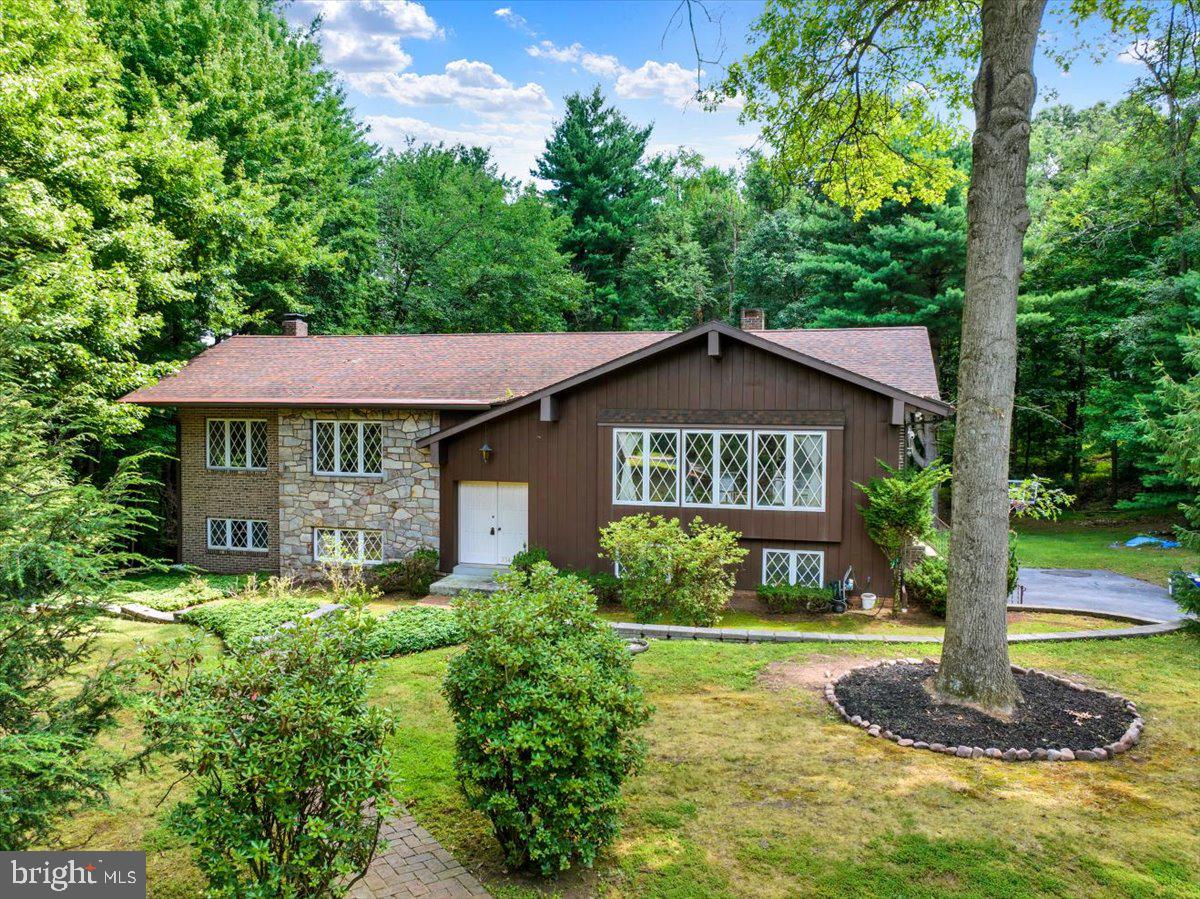 334 Candy Rd Property Photo 4