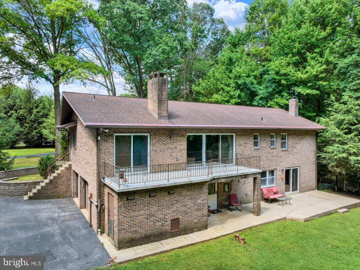334 Candy Rd Property Photo 8