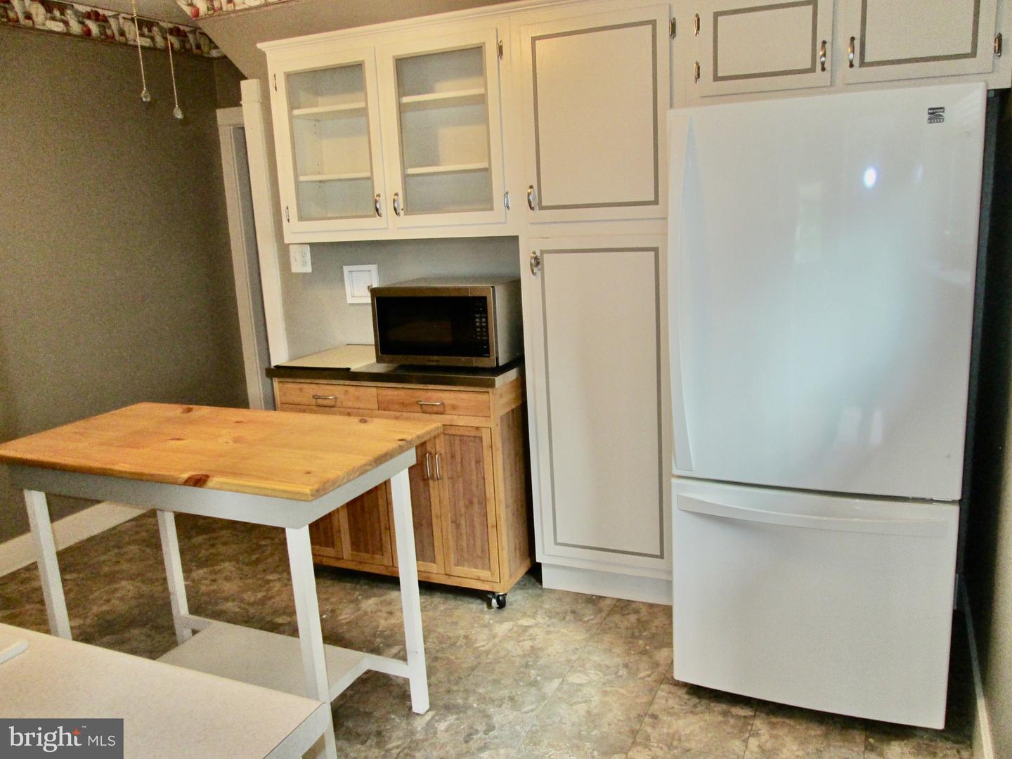 2248 Reading Ave Property Photo 6
