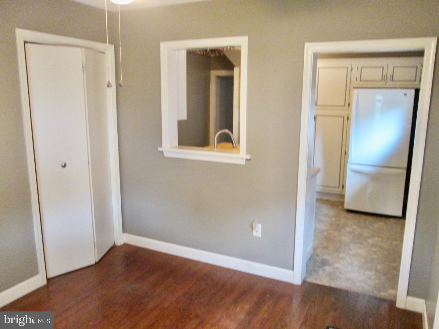 2248 Reading Ave Property Photo 7