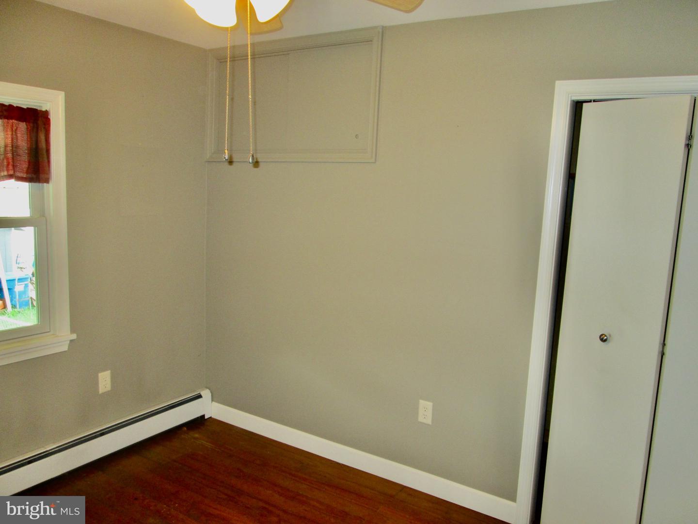 2248 Reading Ave Property Photo 10