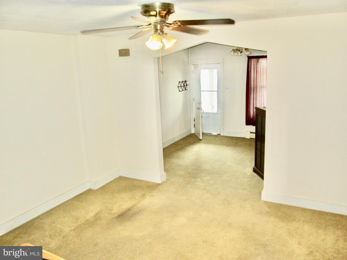 2248 Reading Ave Property Photo 14