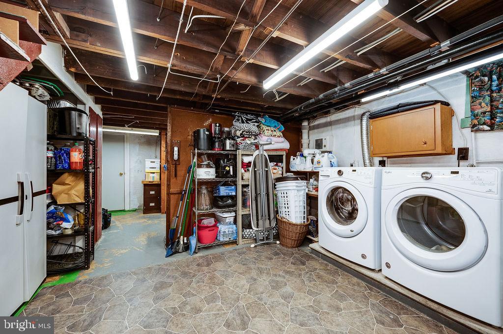1532 Fayette Ave Property Photo 32
