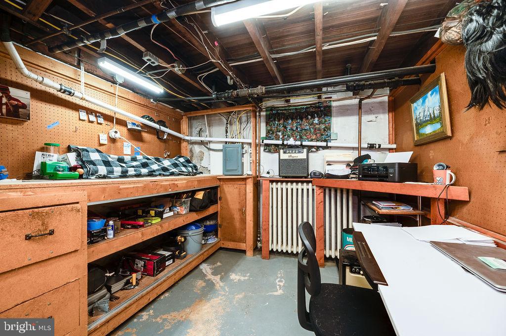 1532 Fayette Ave Property Photo 34