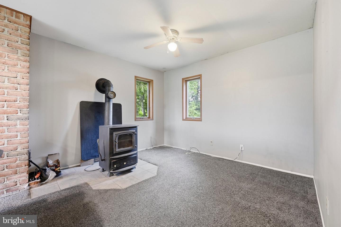 111 Kohler Rd Property Photo 5