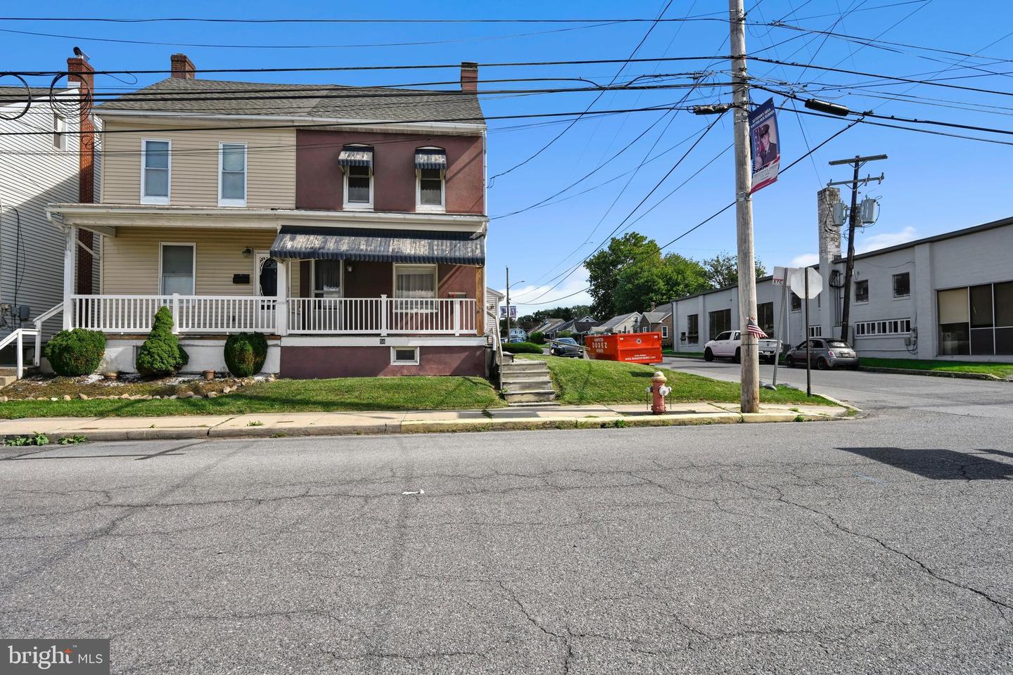 56 S Maple St Property Photo 2