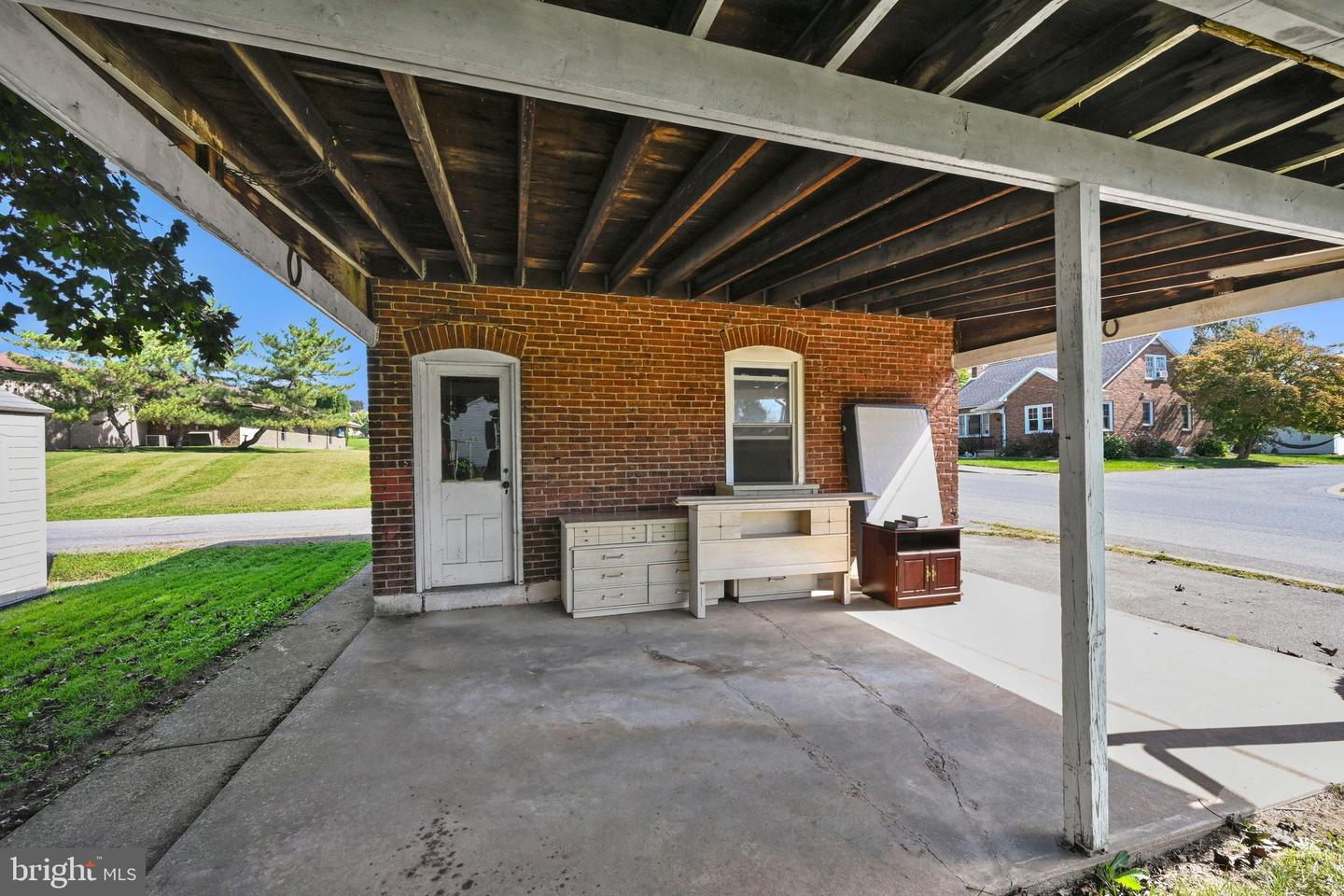 56 S Maple St Property Photo 29