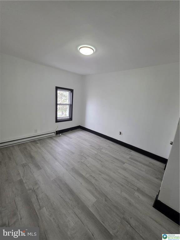 300 Pine St Property Photo 21