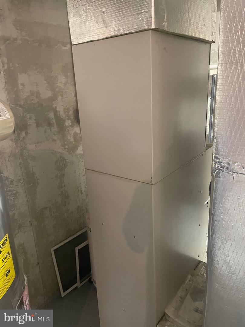 517 Park Ave Property Photo 18