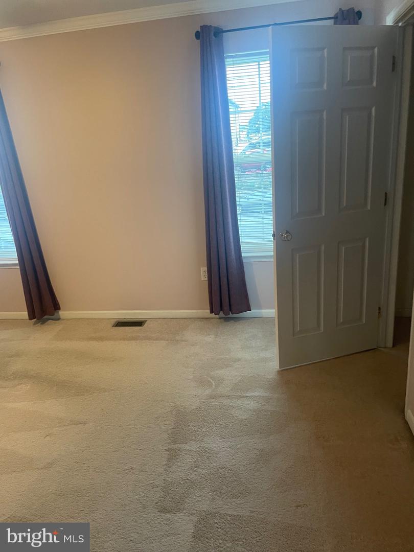 517 Park Ave Property Photo 26