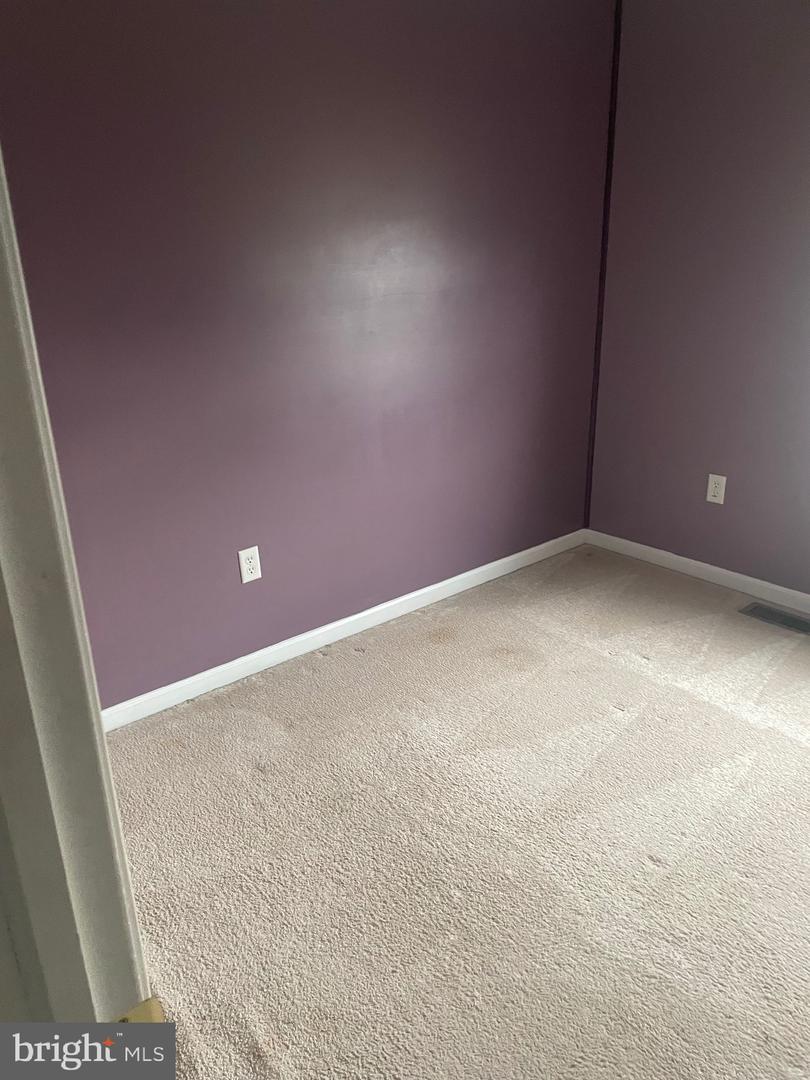 517 Park Ave Property Photo 29