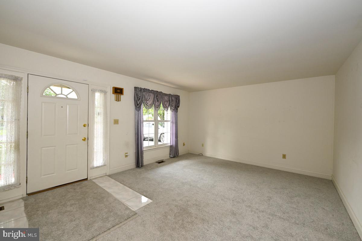 4400 Prestwick Dr Property Photo 16