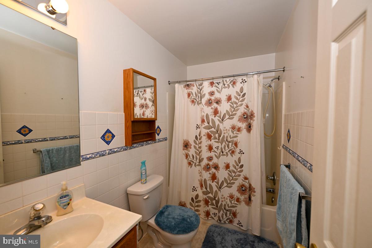 4400 Prestwick Dr Property Photo 29