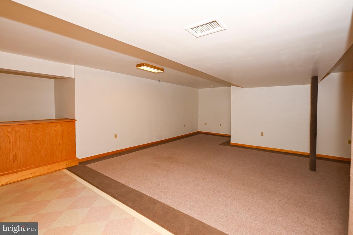 4400 Prestwick Dr Property Photo 31