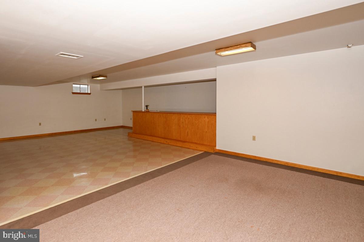 4400 Prestwick Dr Property Photo 32