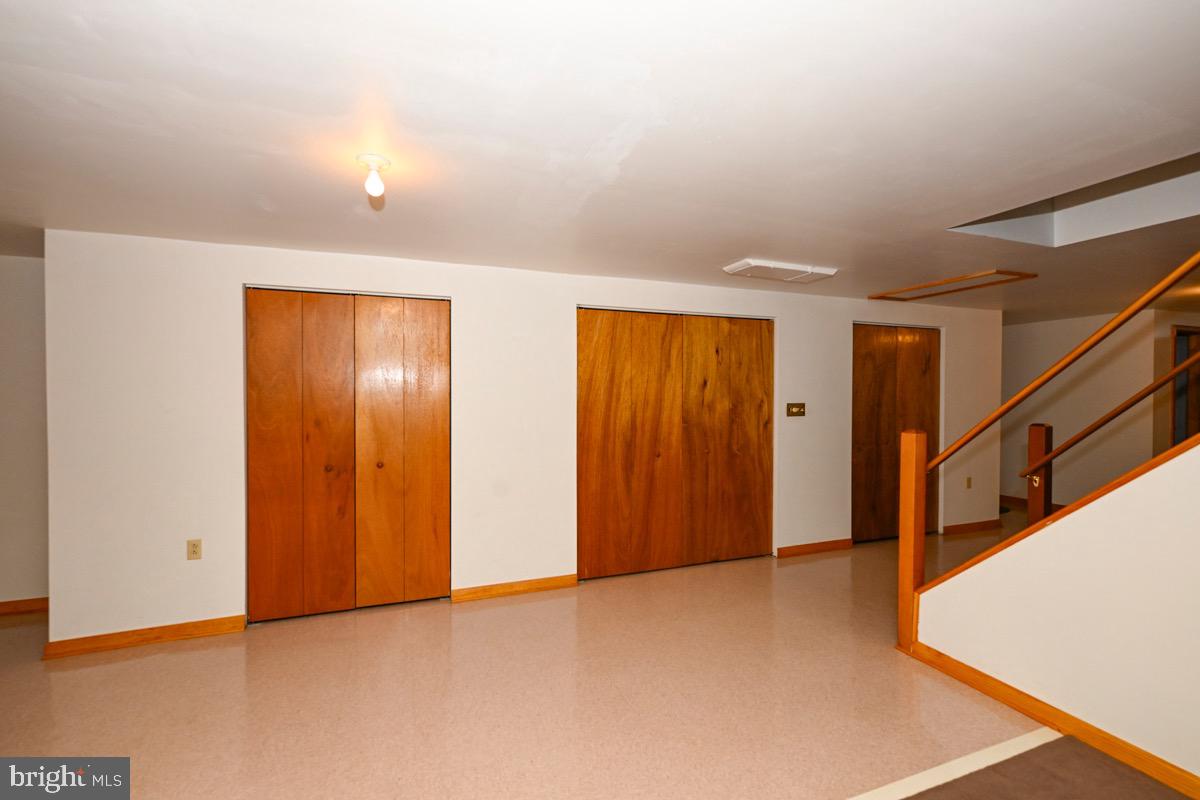 4400 Prestwick Dr Property Photo 33
