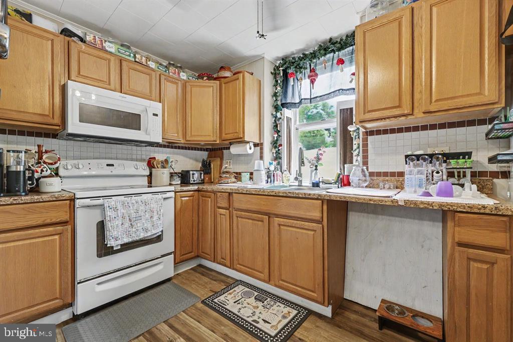 397 Angora Rd Property Photo 10