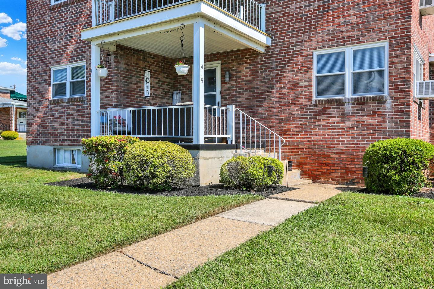 415 Mifflin Blvd Property Photo 1