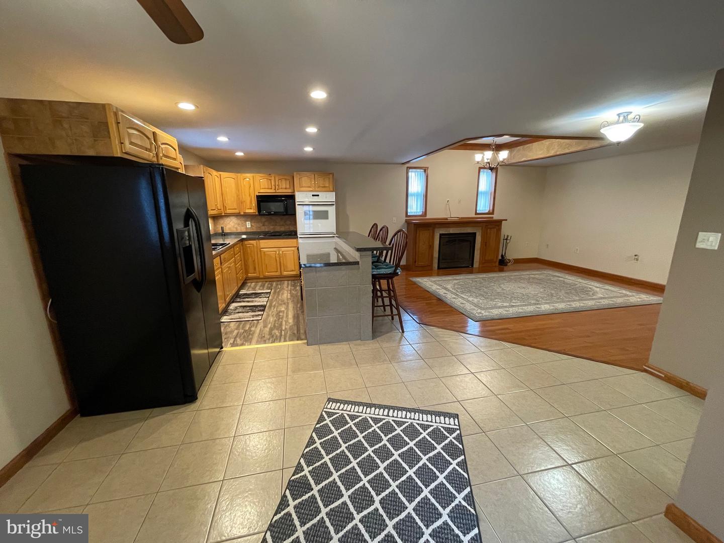 210 N Centre Ave #apartment A Property Photo 4