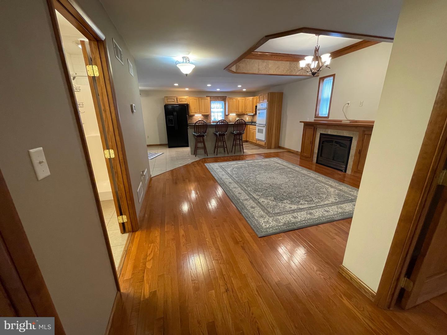 210 N Centre Ave #apartment A Property Photo 5