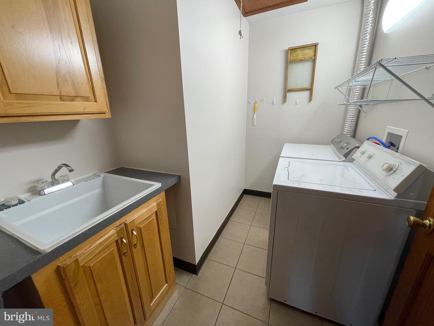 210 N Centre Ave #apartment A Property Photo 9
