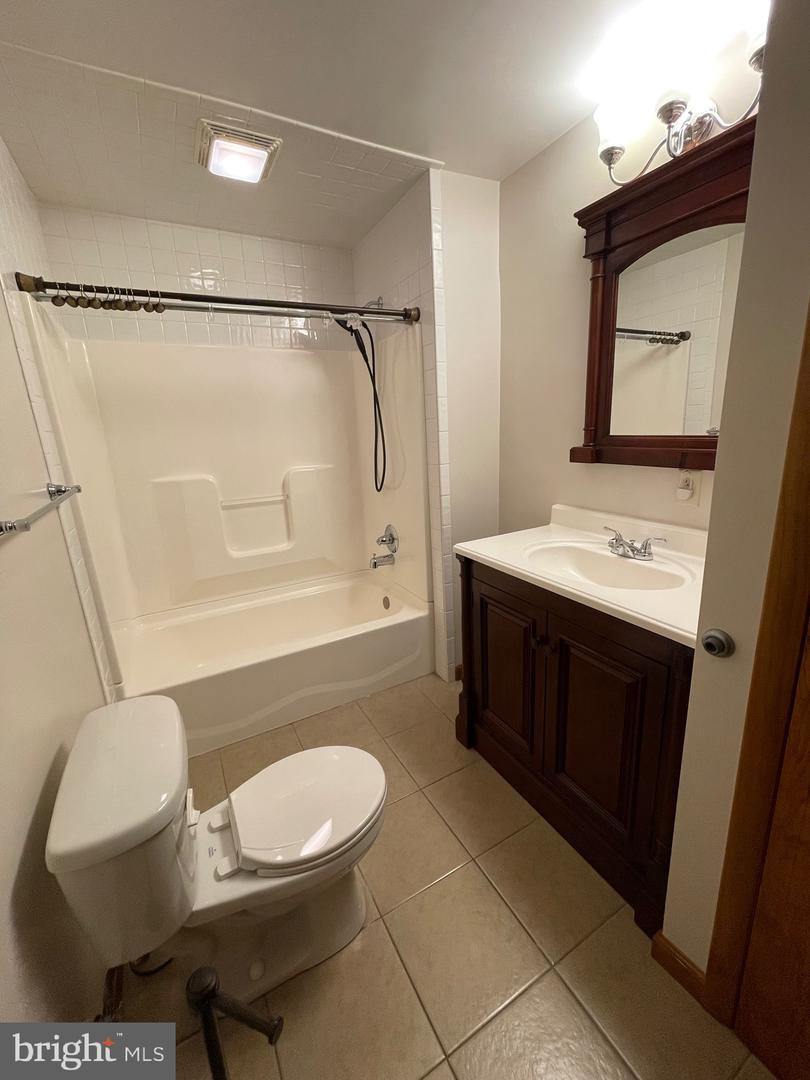 210 N Centre Ave #apartment A Property Photo 11