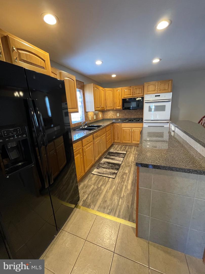 210 N Centre Ave #apartment A Property Photo 16