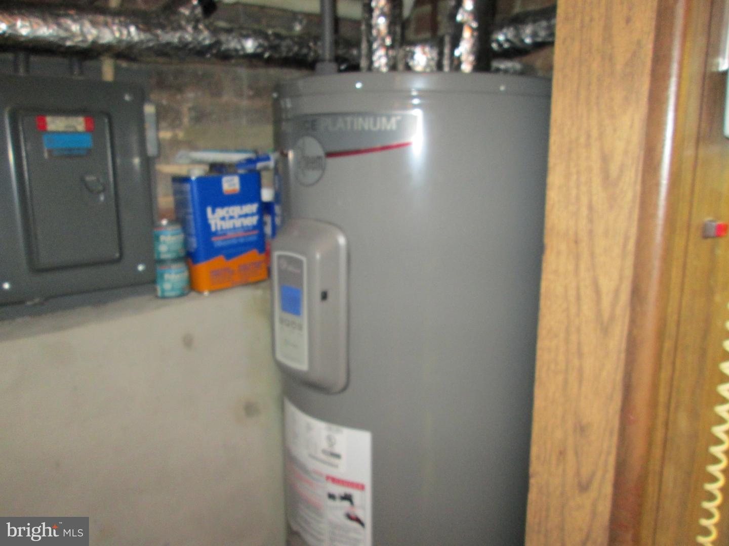 1043 Walnut St Property Photo 26