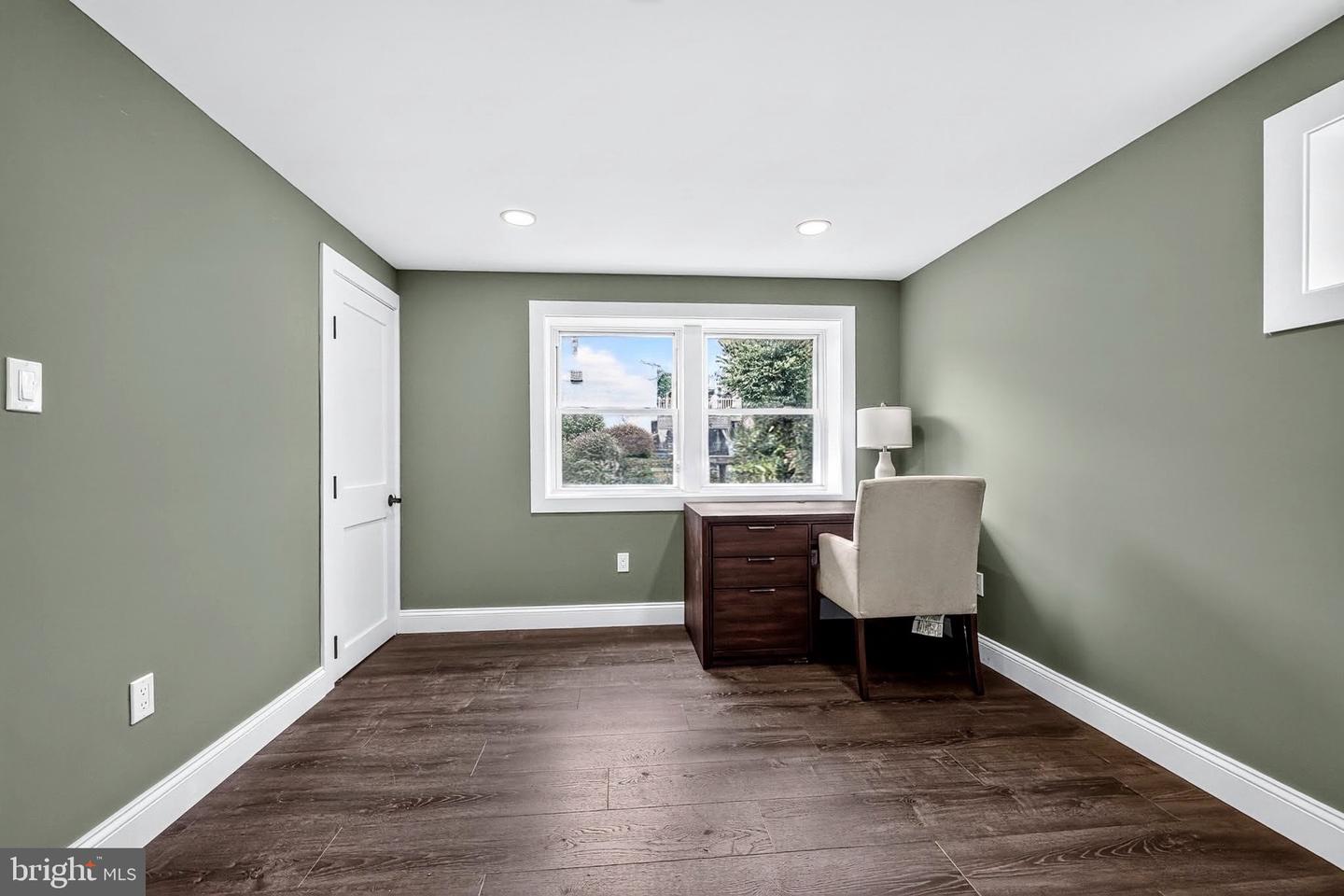 510 Poplar St Property Photo 8