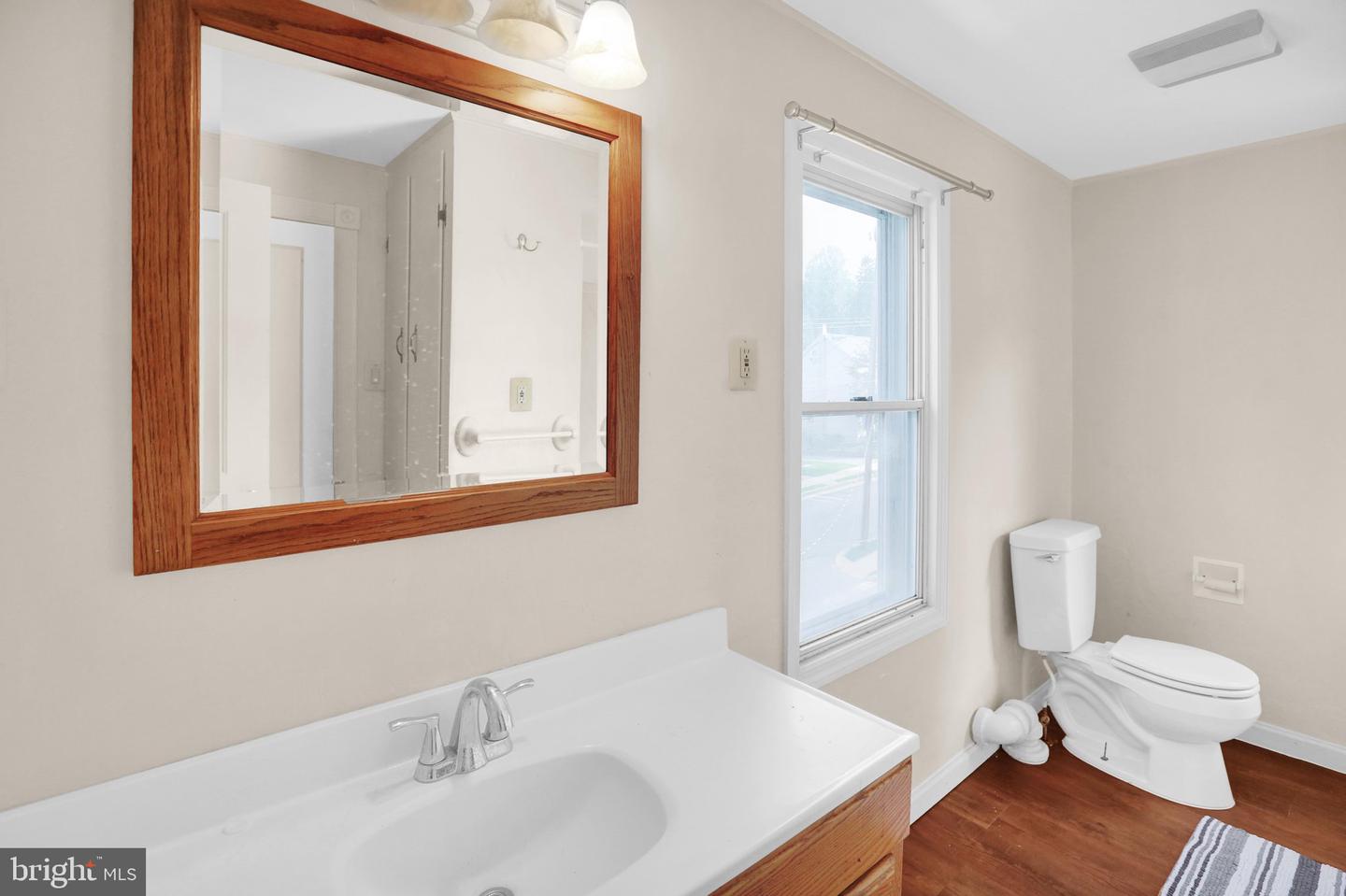 5 Monroe St Property Photo 14