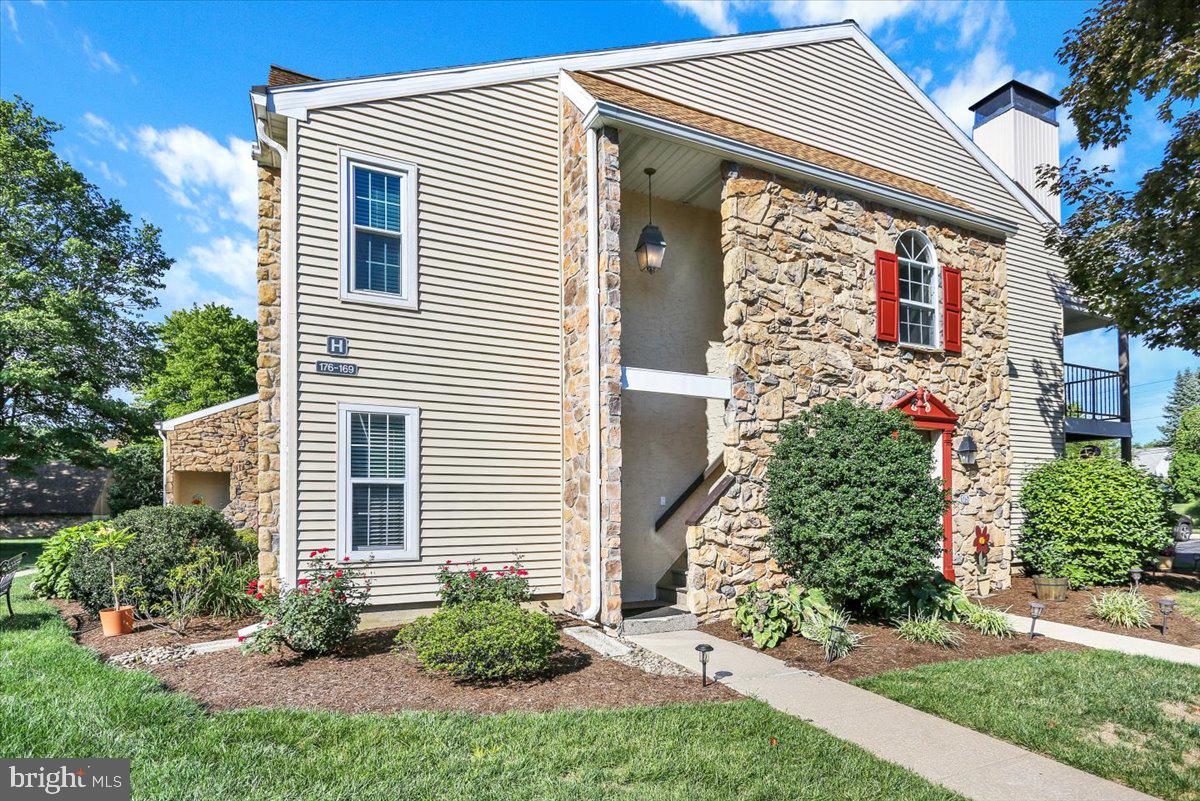 176 VALLEY GREENE CIR