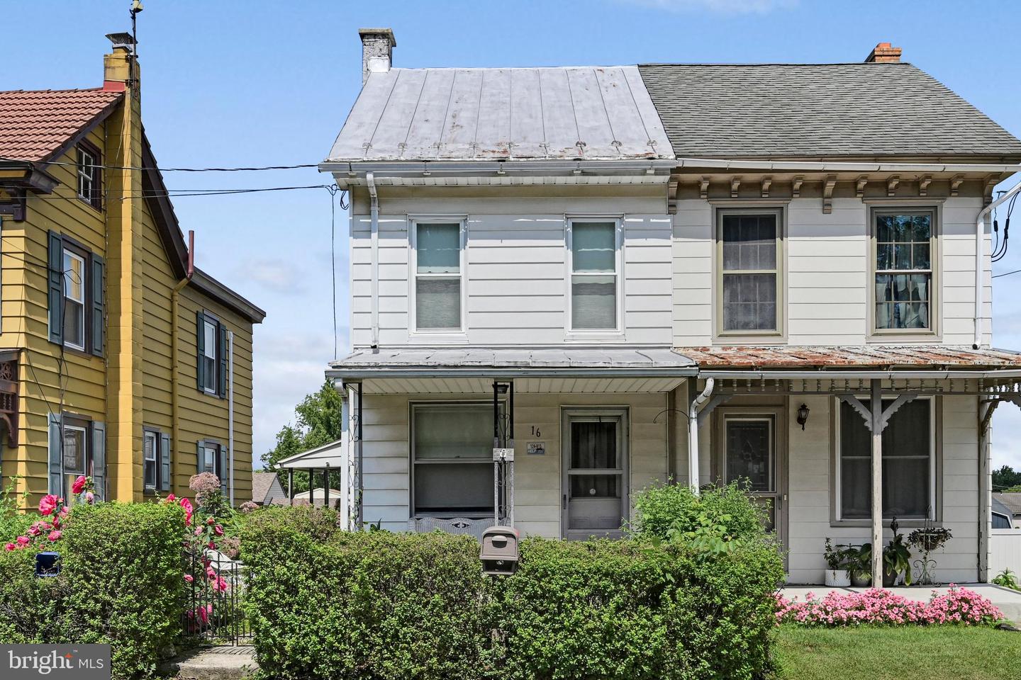 16 Grove Rd Property Photo 1