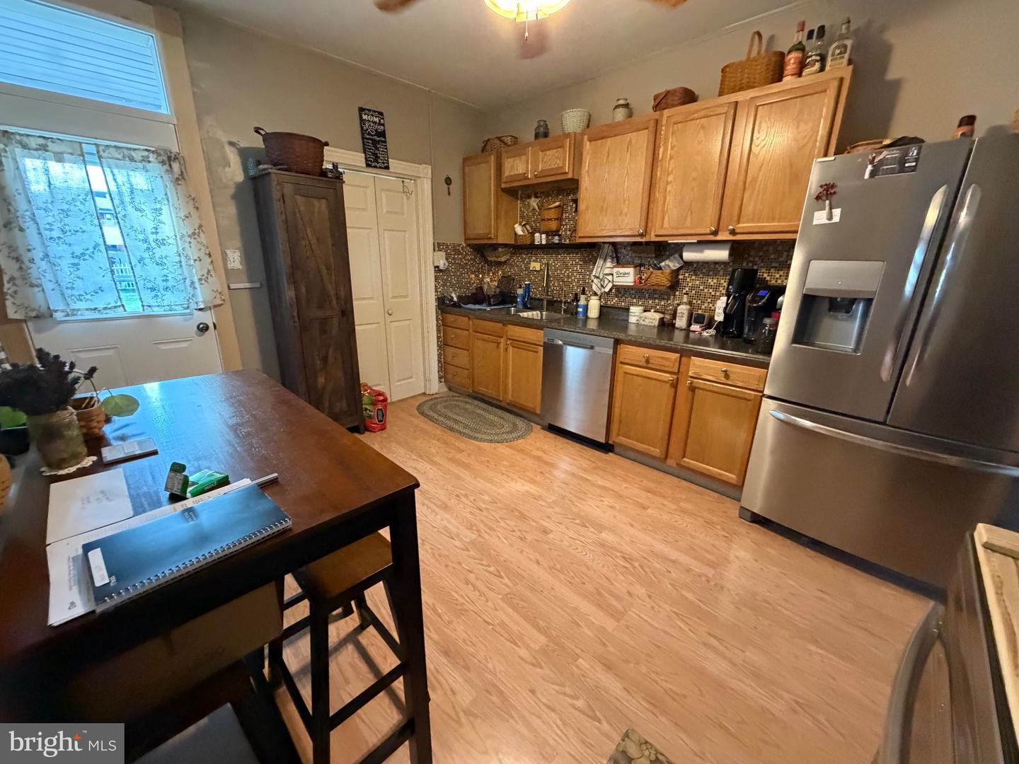 27 S Chestnut St Property Photo 5