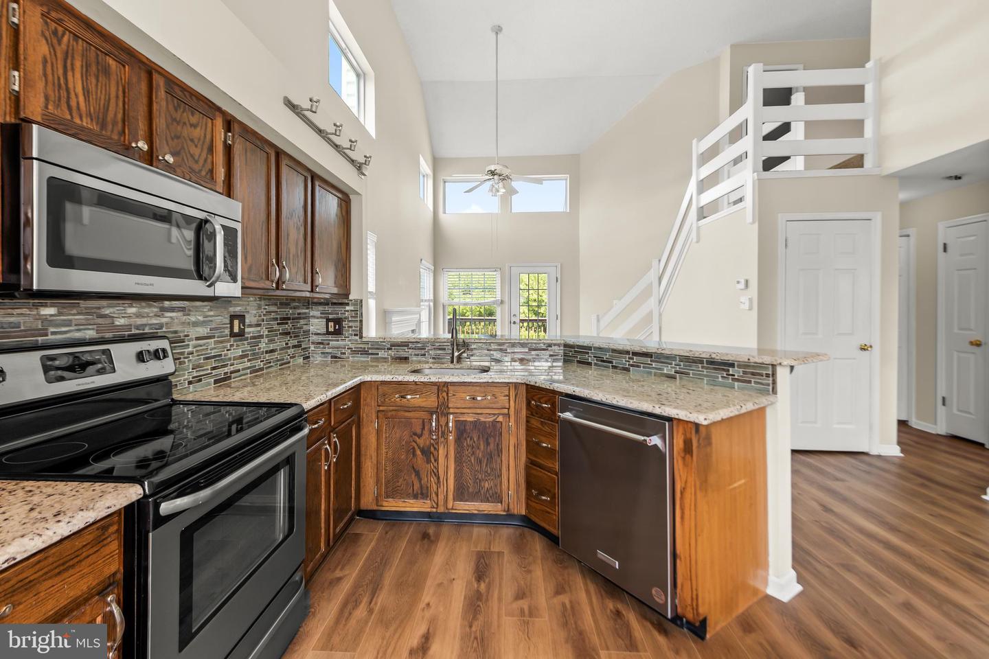 603 Lexington Way Property Photo 7