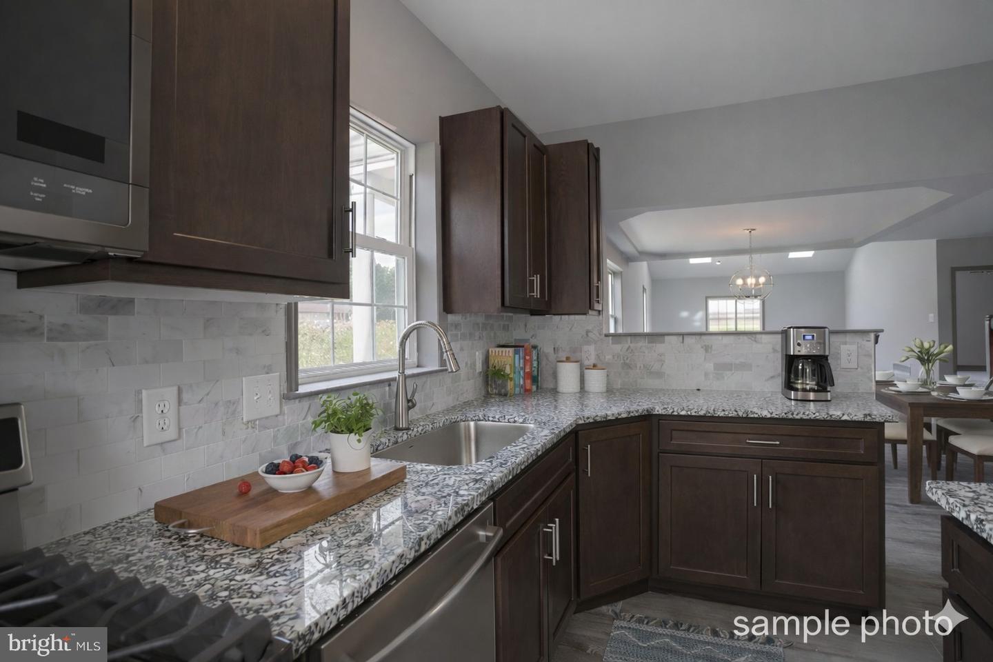 80 Castle Dr #lot 23 Property Photo 6