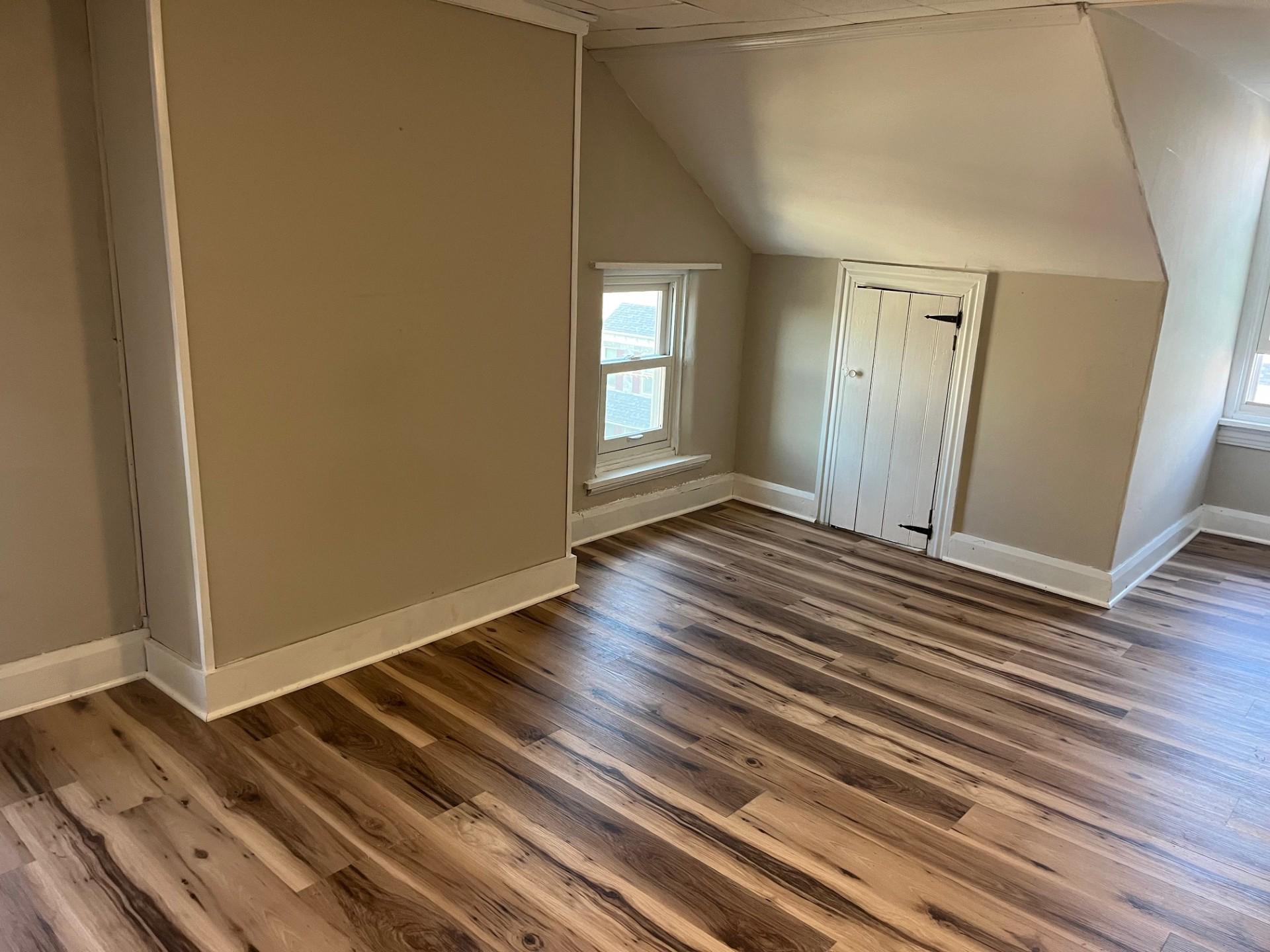 533 N Reading Ave Property Photo 18
