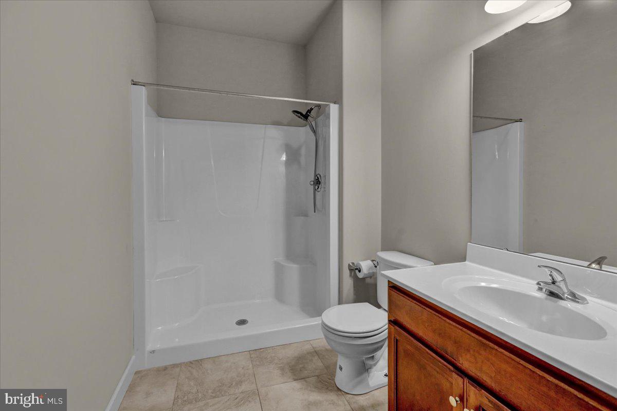 1004 Helm Ln Property Photo 30