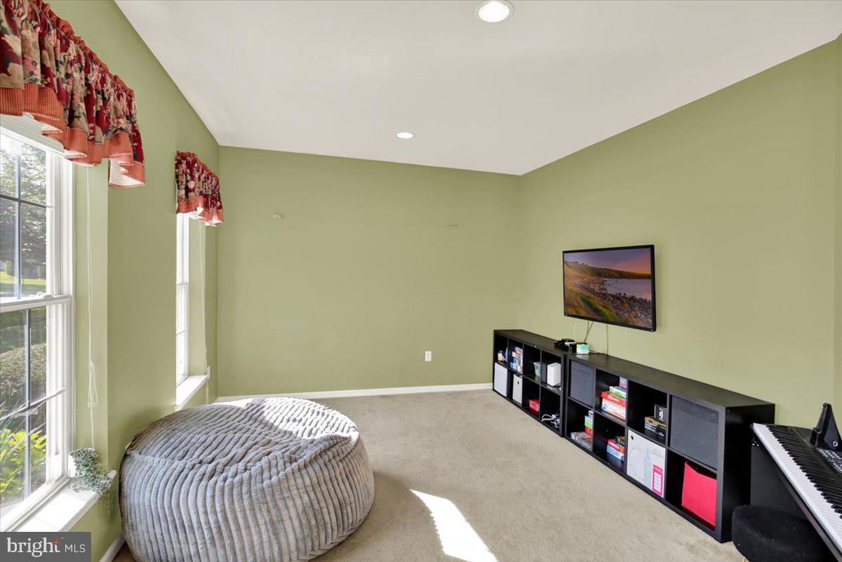 49 Pennwood Dr Property Photo 9