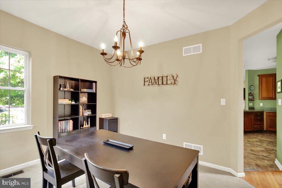 49 Pennwood Dr Property Photo 15