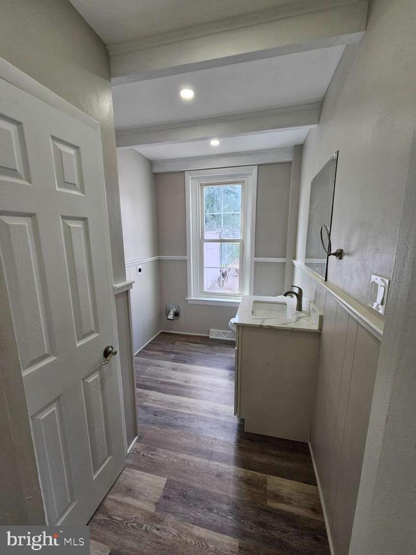 237 Shaner St Property Photo 3