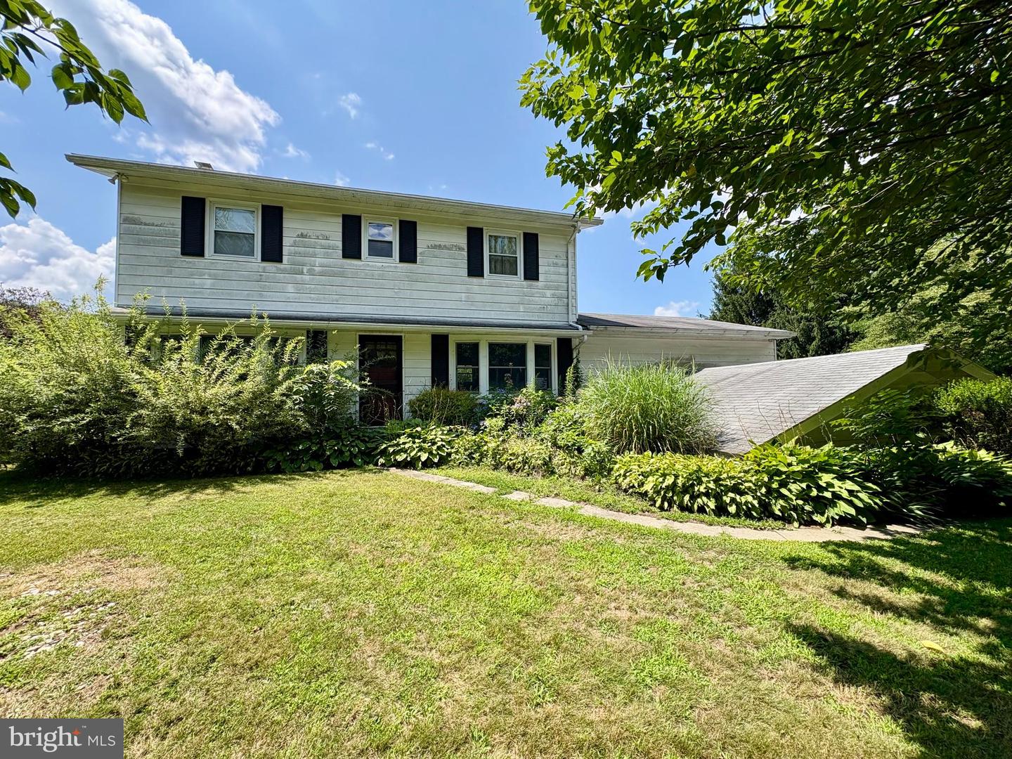 82 Clay Rd Property Photo 1
