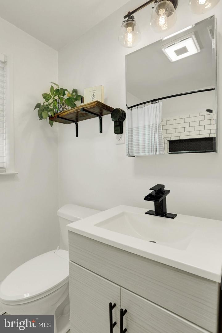 140 Gollub Dr Property Photo 13
