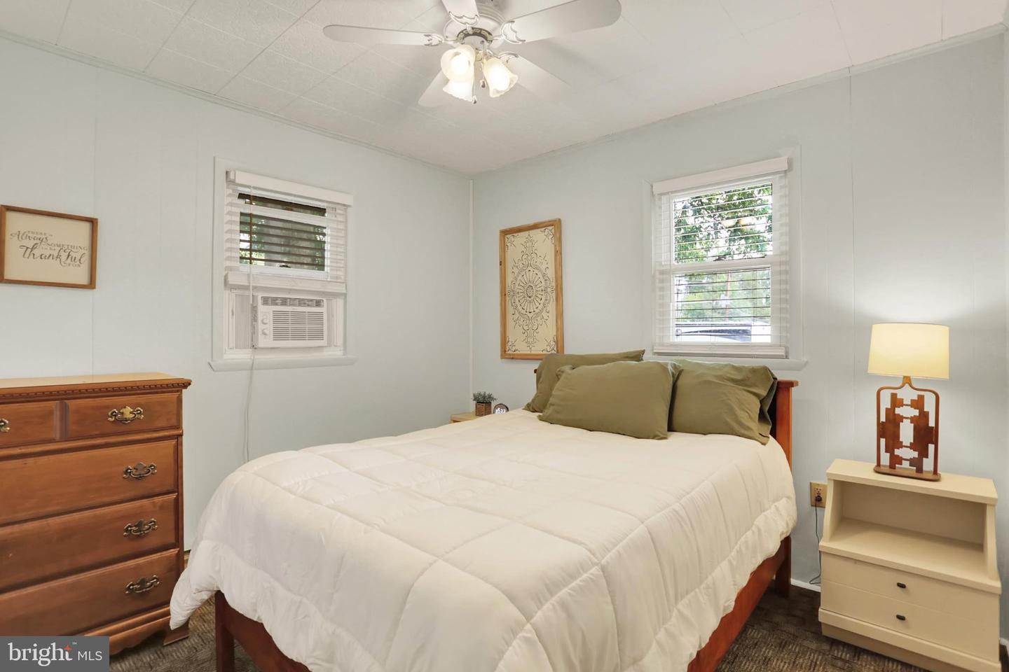 140 Gollub Dr Property Photo 31