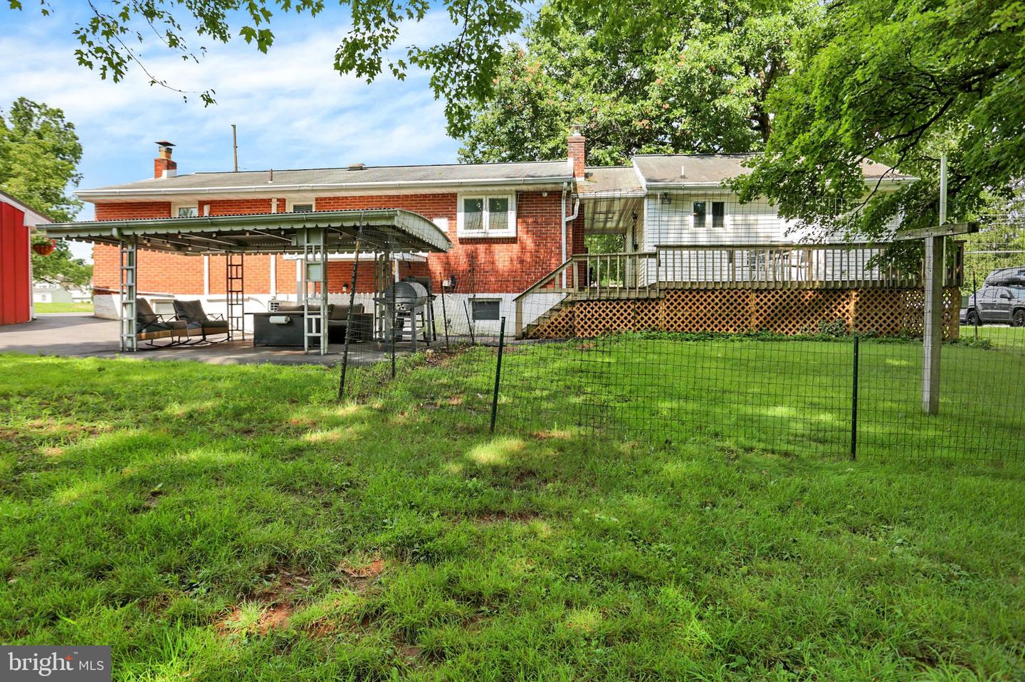 140 Gollub Dr Property Photo 38