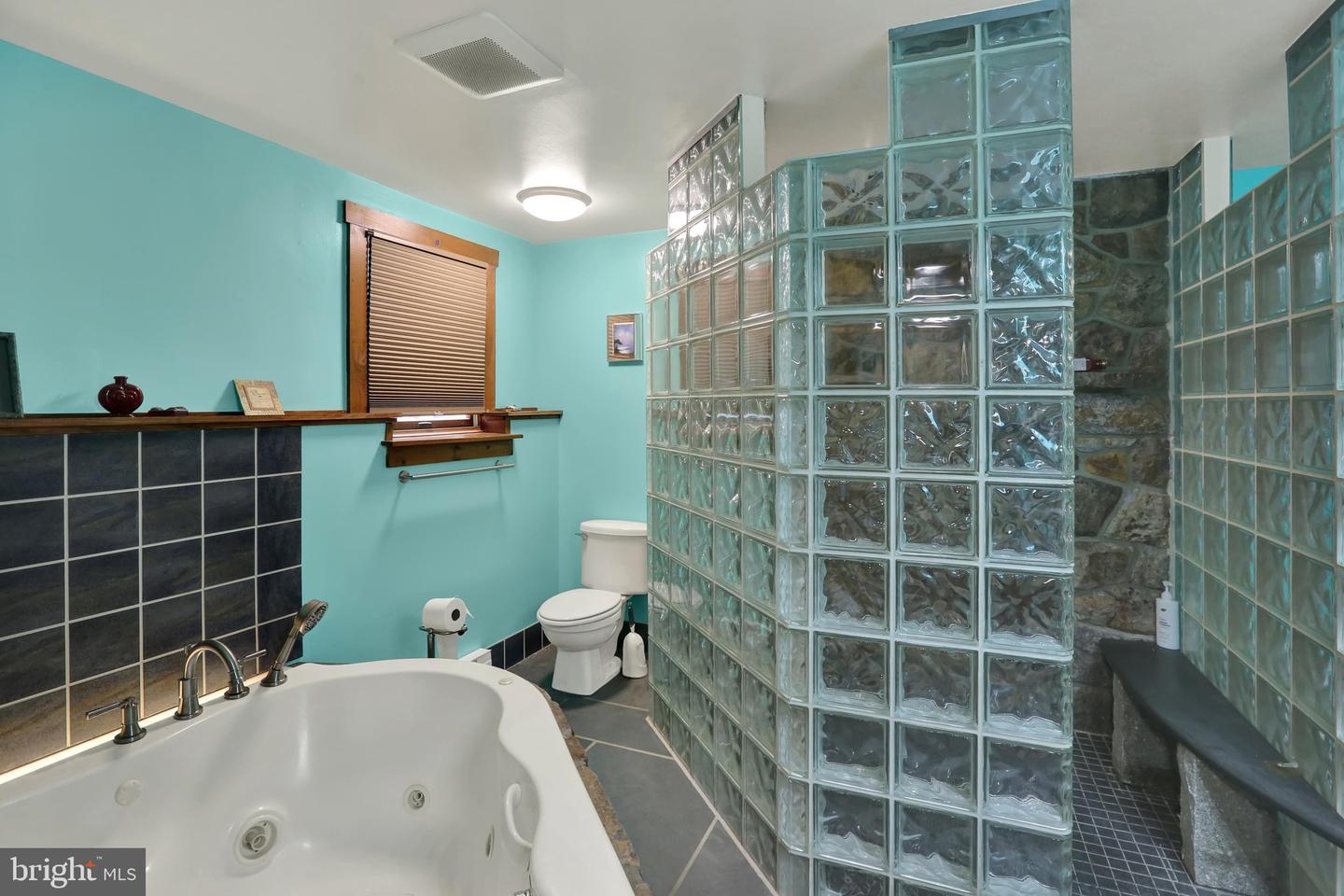 19 Woods Ln Property Photo 25