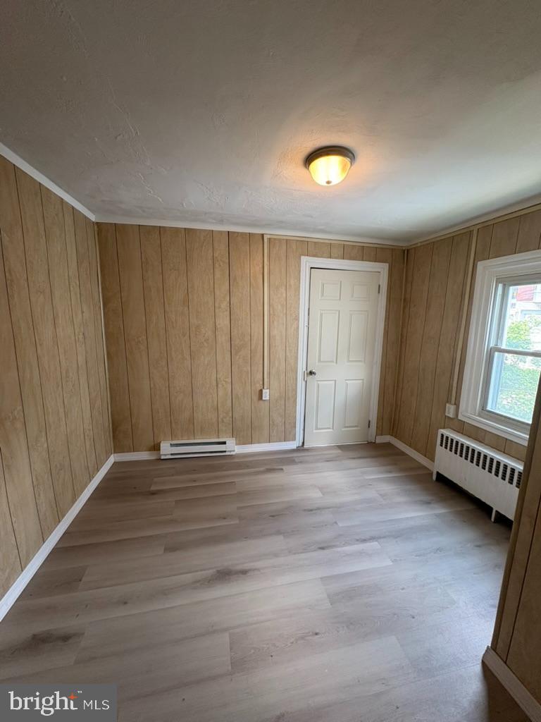 1113 Elm St Property Photo 4