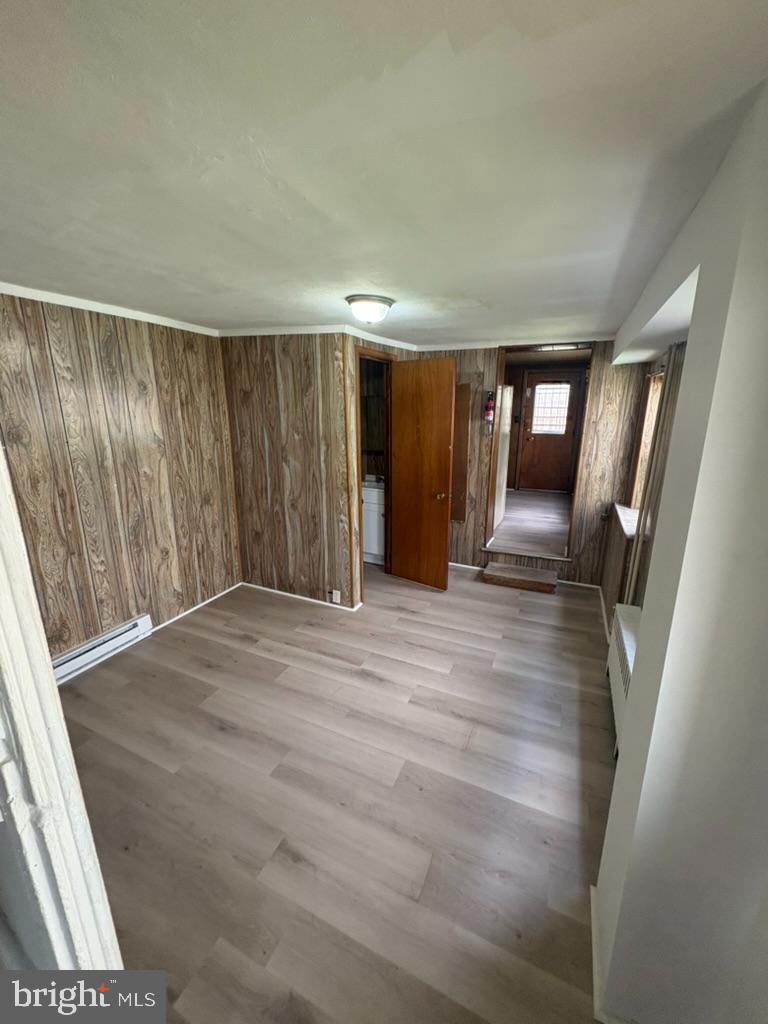 1113 Elm St Property Photo 5