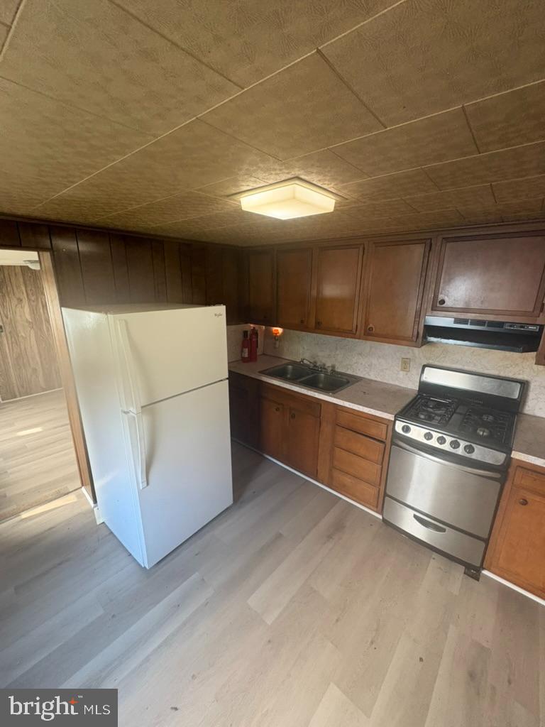 1113 Elm St Property Photo 11
