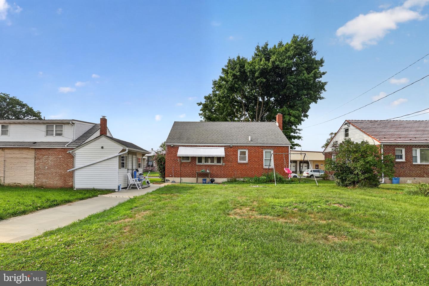504 Euclid Ave Property Photo 4