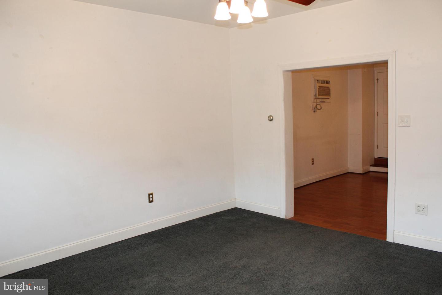 618 E Philadelphia Ave Property Photo 7